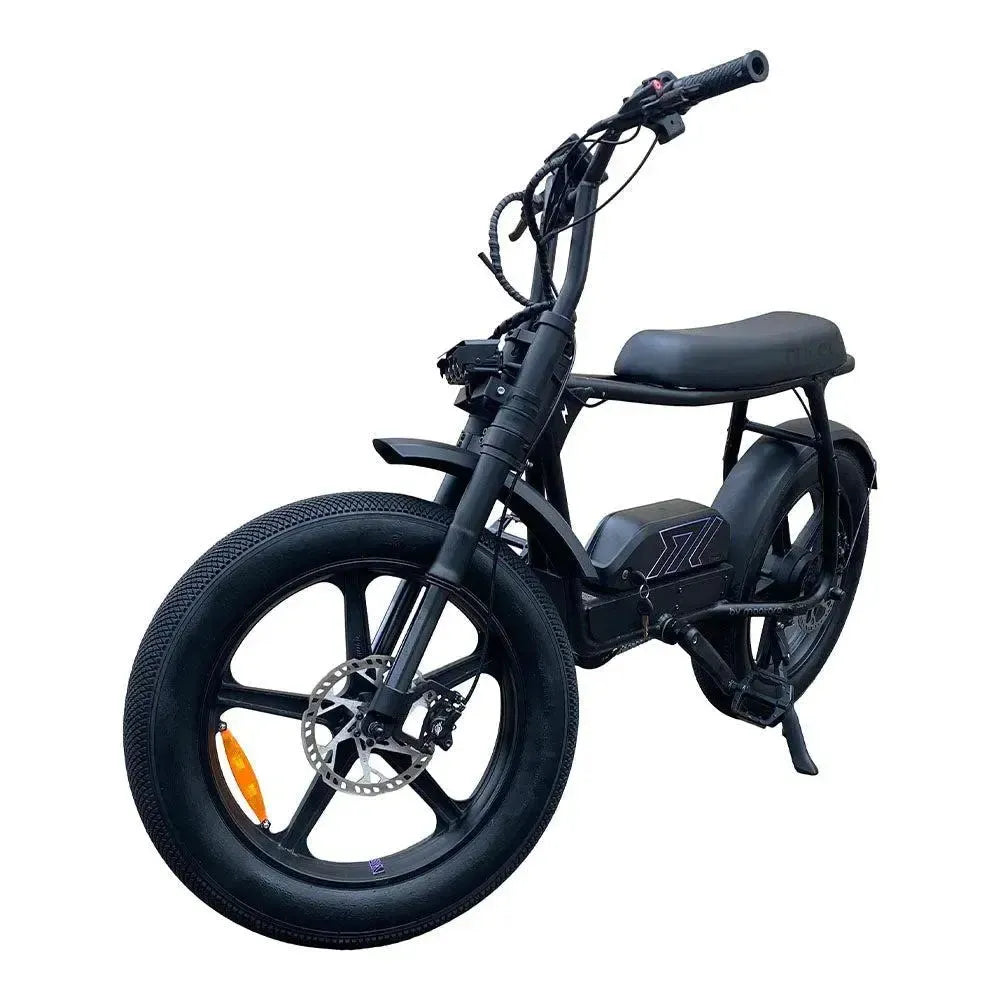 Pulse Q1 City - Negro